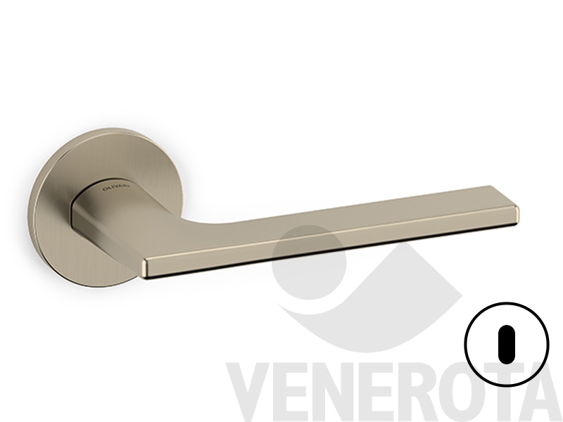 Immagine di Maniglia Lotus con rosetta tonda bassa Olivari