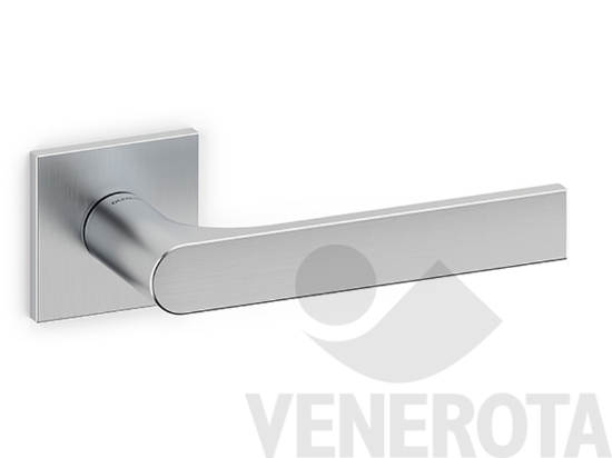 Immagine di Maniglia Gloria Q con rosetta quadra bassa Olivari